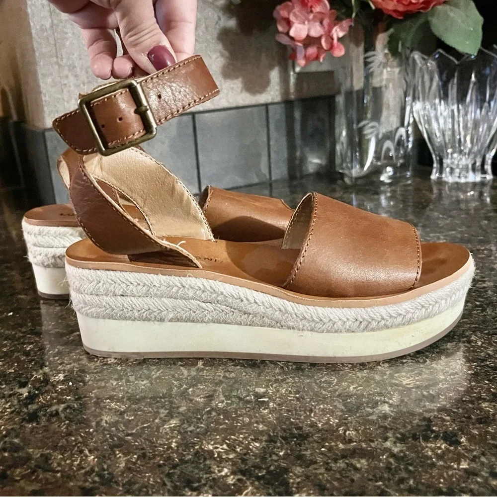 Lucky Brand size euc
